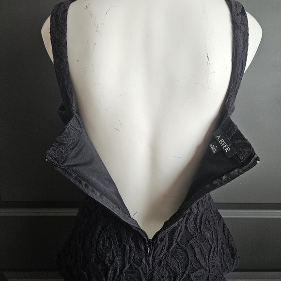 A. Byer Black Floral Lace Tank Style Top Size Large Goth Dark Romantic Coquette - Picture 5 of 9